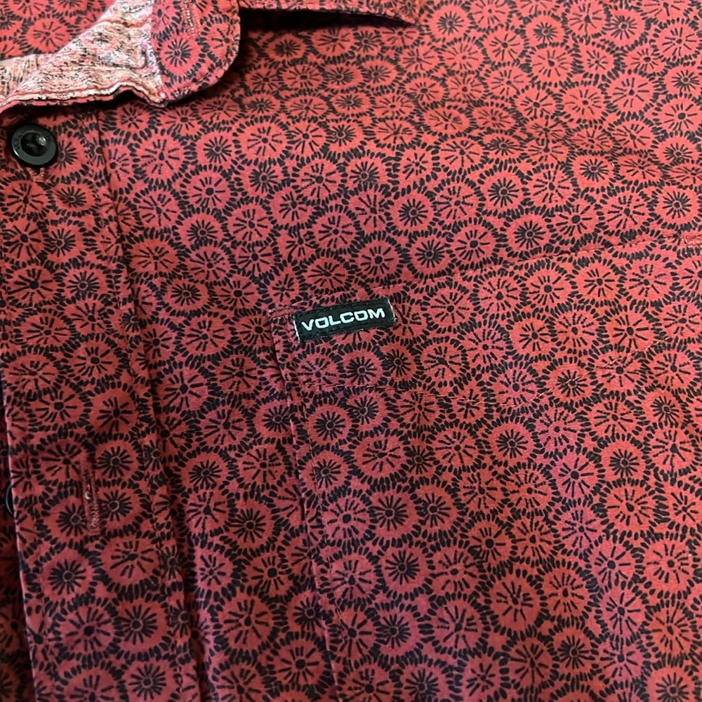 Volcom Button Up Collared Shirt Large - image 3